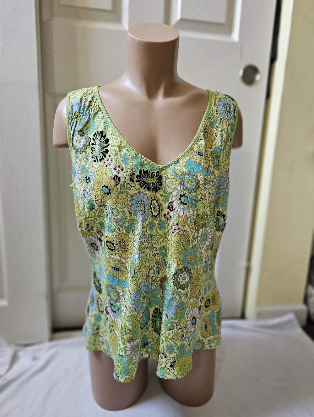 Sigrid Olsen Floral Tank Top Size Large Green Blue Rayon Boho Cottagecore - Picture 2 of 10